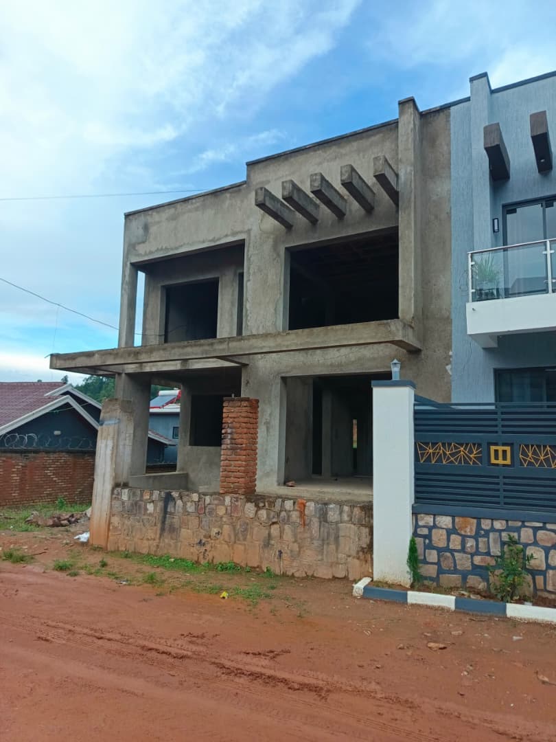 A 6 Bedroom Duplex House For Sale At Kibagabaga, Kigali, Rwanda - Image 1